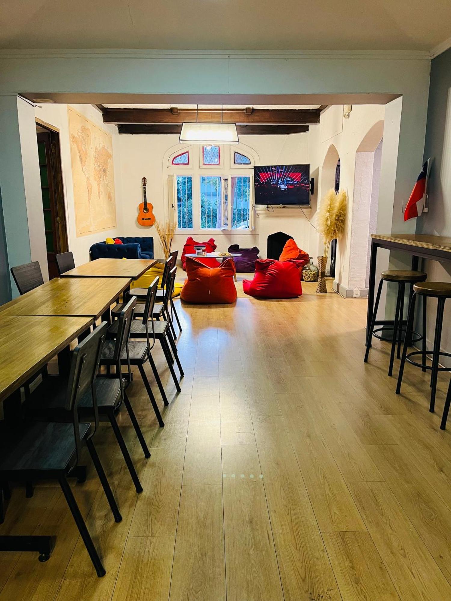 Enjoy Hostel Сантьяго Экстерьер фото