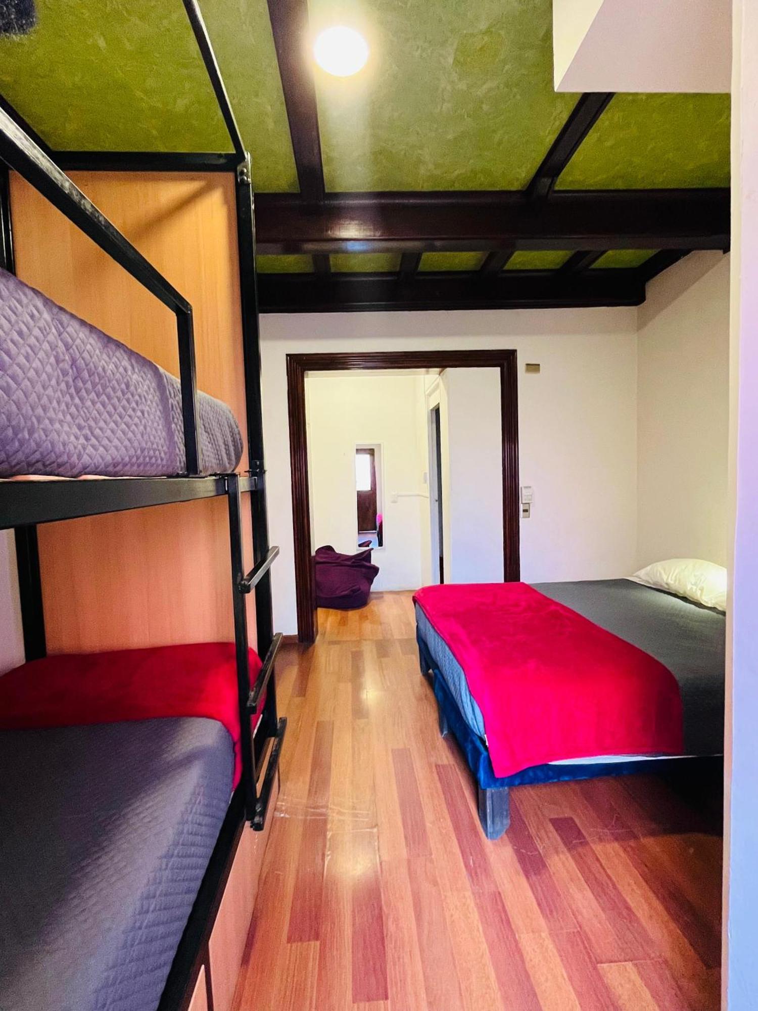 Enjoy Hostel Сантьяго Экстерьер фото
